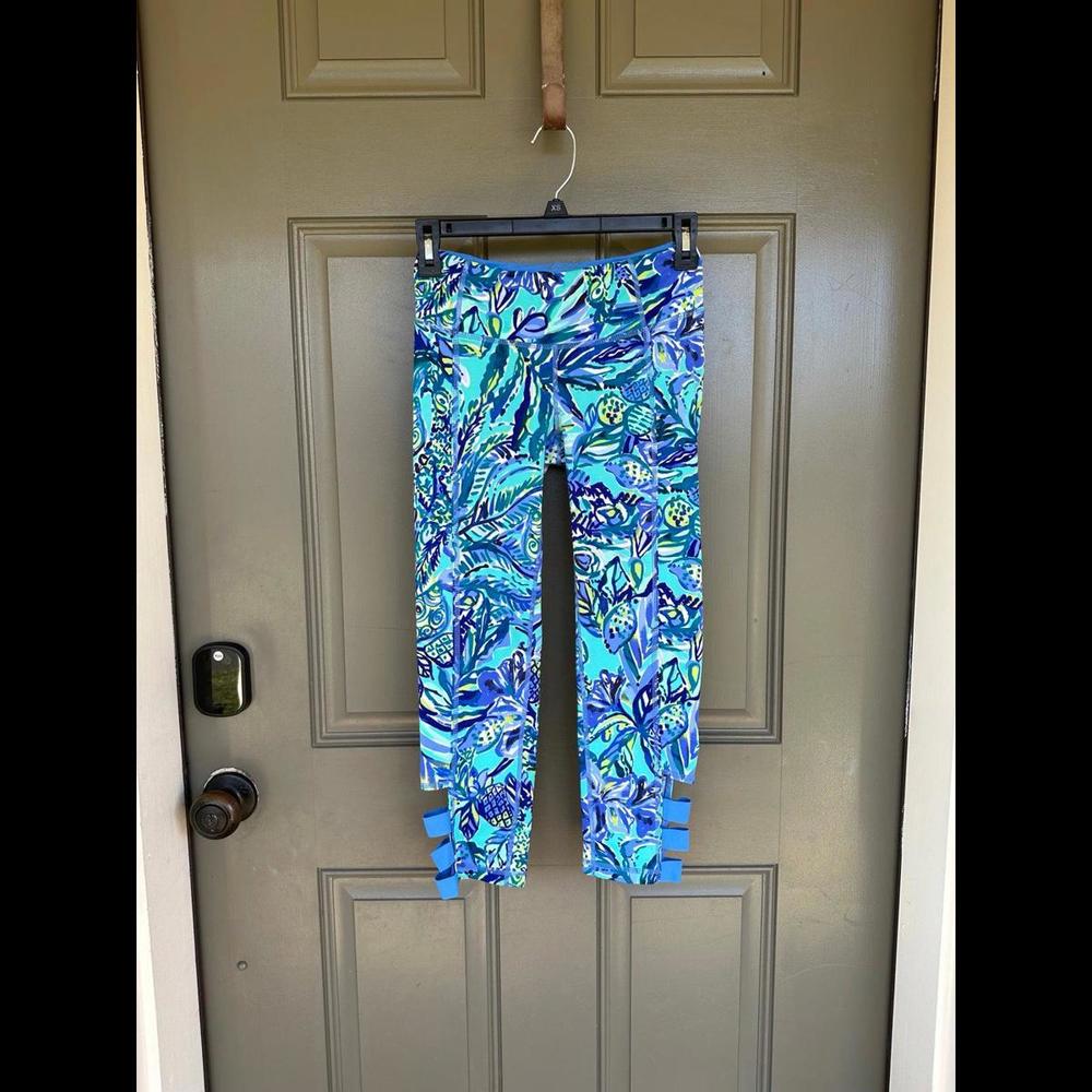 Lilly Pulitzer Luxletic Weekender Crop Leggings‎ XS